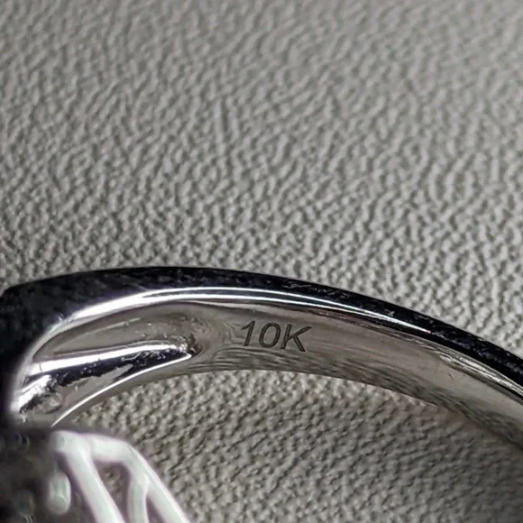 White gold fashion ladies size 7 brand new 3/8cctw diamonds - Picture 3 of 7